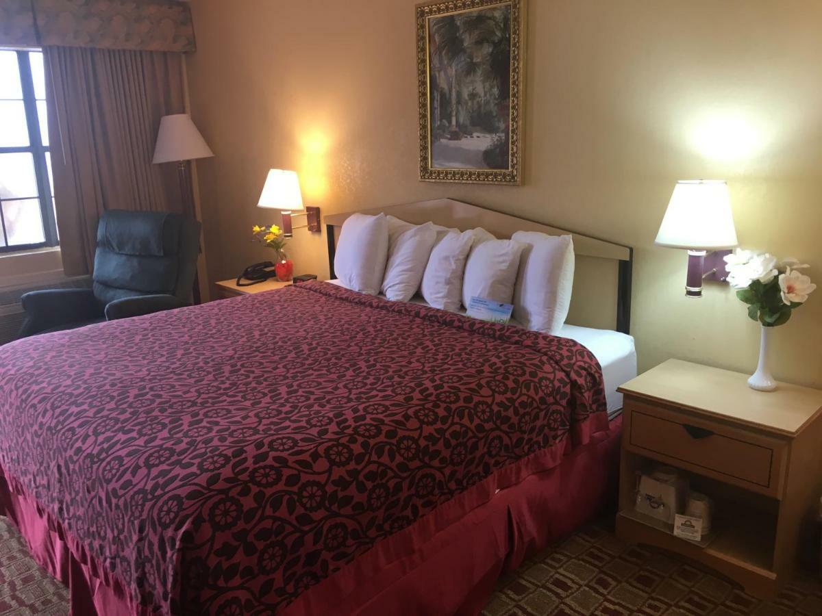 Days Inn By Wyndham Yazoo City Exterior photo